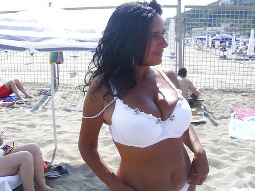 grosse salope cherche plan cul gratuit en ile de france